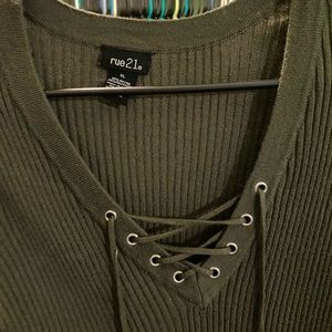 Super cute long sleeve